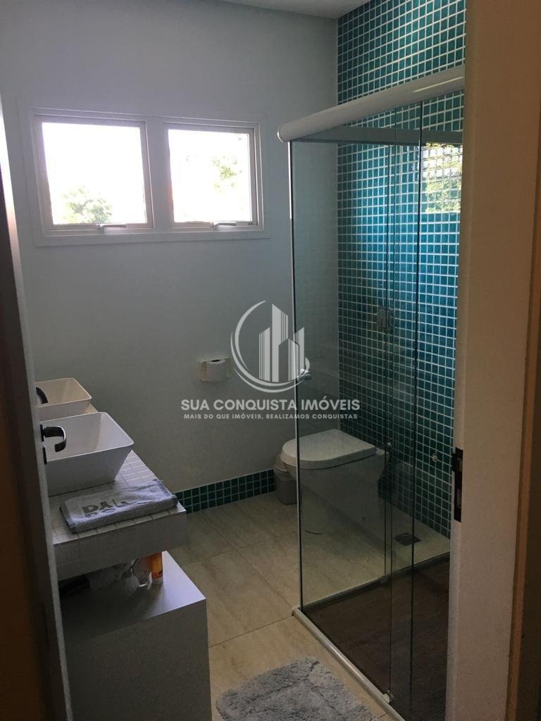 Casa à venda com 3 quartos, 358m² - Foto 14